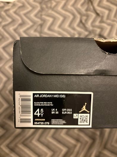 Jordan 1 Mid "Fire Red"