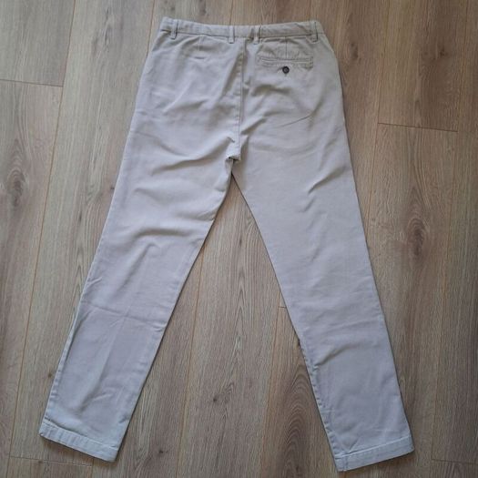 Men's Chinos / trousers Beige - Size 34