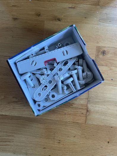toy work bench