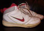 Nike basketball boots size 2