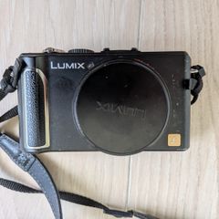 Panasonic Lumix DMC-LX3 Premium Compact Camera