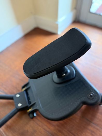 Universal buggy board with seat