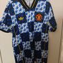 Man Utd Retro Style Jersey Image 2