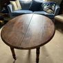 Kitchen table Image 3