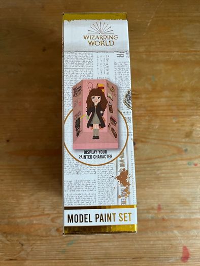 Hermione Model Paint Set