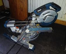 Makita LS0815FL
