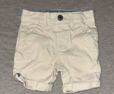 Baby shorts 6-9 months