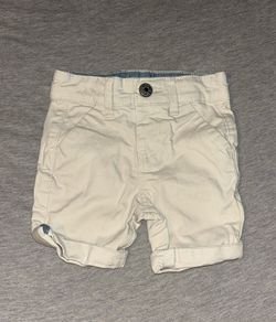 Baby shorts 6-9 months