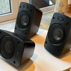 Logitech THX Certified Speakers with Wall Mounts