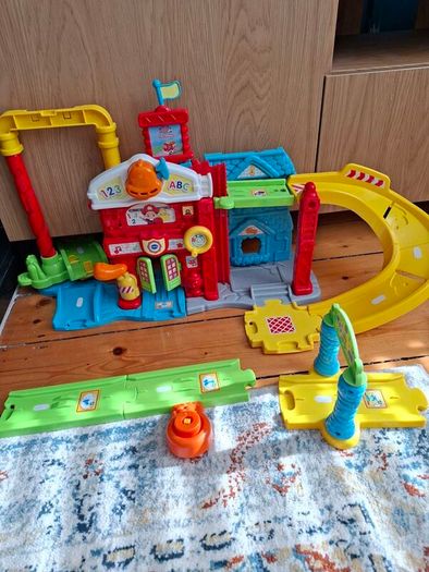 toot toot garage