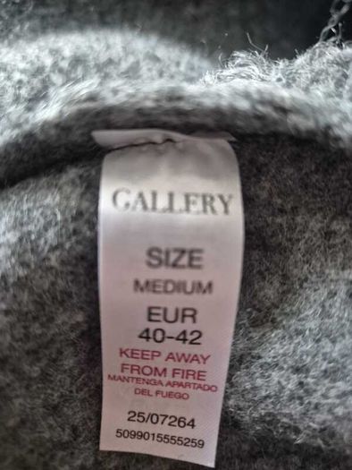 Gallery grey sleeveless wool-blend coat - size M