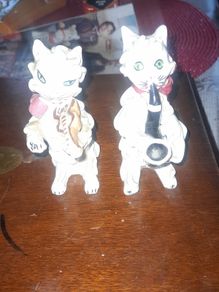 Beautiful Old 2 Piece Spaghetti Cat Band, Postage Available or Collection