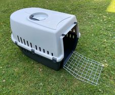 Pet carrier
