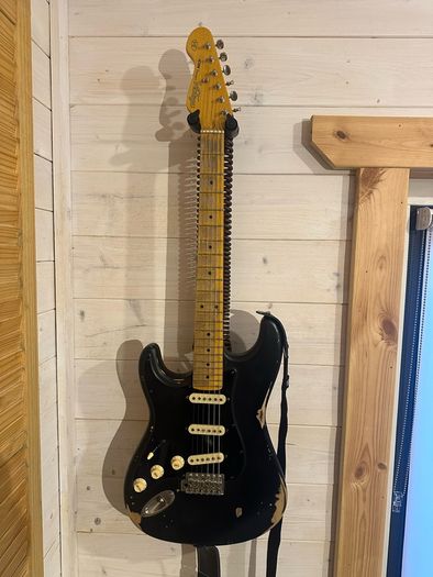 Left handed Vintage V6 icon series LV6MRBK