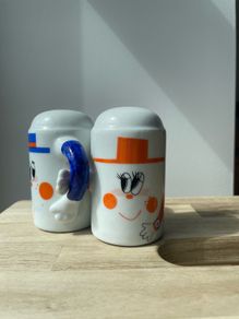 Vintage Porcelain Mug People Salt & Pepper Shaker