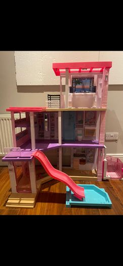 Barbie dream house