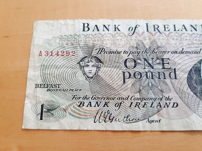 Bank of Ireland note 1977