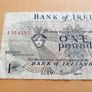 Bank of Ireland note 1977 Image 4