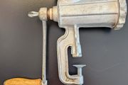 No 10 Manual Meat Mincer Cast Metal Table Clamp Grinder Complete Rustic