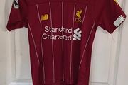 kids Liverpool mane jersey age 10
