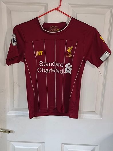 kids Liverpool mane jersey age 10