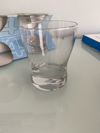 4 New Glass Tumblers