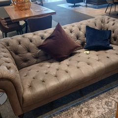 Sofa leather chesterfield