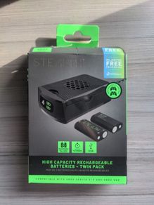STEALTH XBOX Charger with 2 Rechargeable batteries