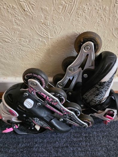 Girls Adjustable Rollerblades - Size EU 33-36 (UK 1-3.5)