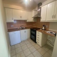 Cream Shaker Kitchen & appliances - Dismantled