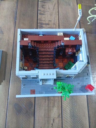 Lego Sanctum