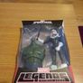 Marvel Legends: Skyline Sirens: Black Cat 6'' Image 3