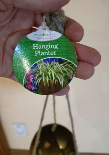 Hanging Plant Pot (new).