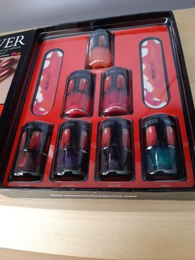 Front Cover 7 Days 7 Nails Set.