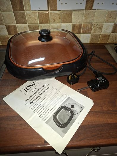 JD Williams 5-in-1electric grill/skillet, 4L, like NEW