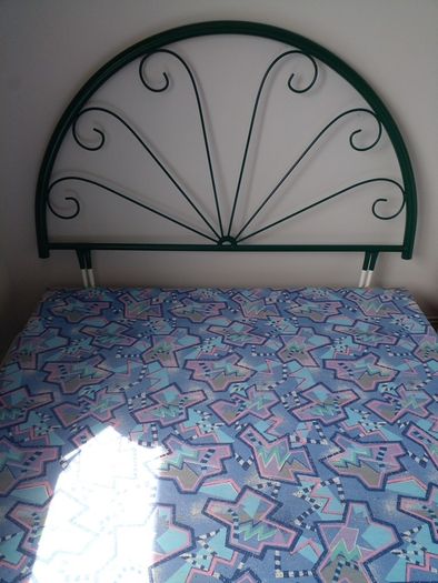 headboard
