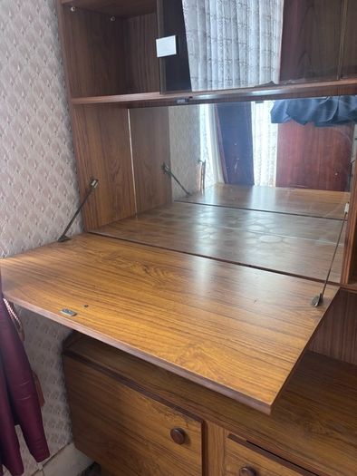 1960s/1970s wall unit/drinks cabinet
