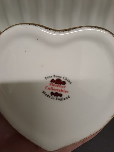 Florence Collectables trinket box