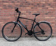 Giant Escape 3 Hybrid Bike
