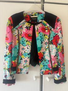Juicy couture Womens Jacket Size 12 Brand New