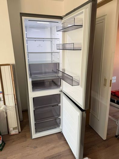 LG Fridge Freezer 60/40