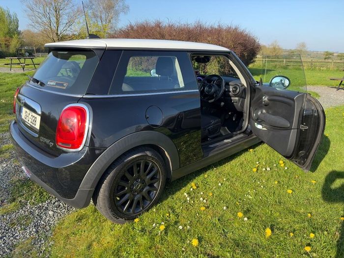 Mini Cooper 1.5D 2015 - Fantastic First Car!