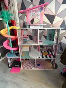 LOL Dolls house