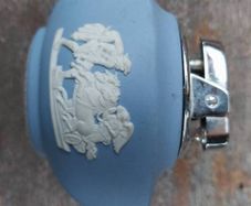 Wedgewood Lighter Ronson Insert