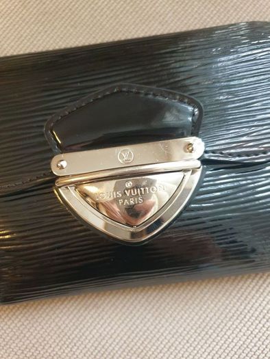 LOUIS VUITTONBlack Electric Epi Leather Joey Wallet