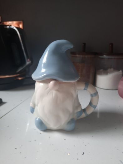 gonk mug with hat lid