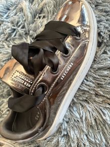 Sketchers trainers