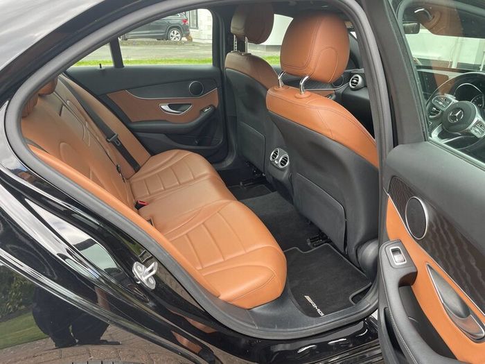 192 Mercedes Benz C200d AMG