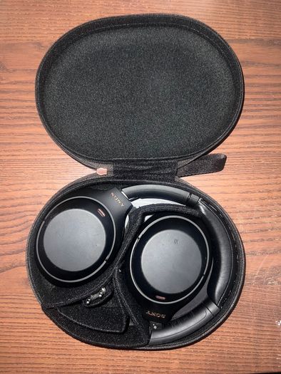 Sony WH-1000XM4 Noise Cancelling Headphones - Boxed - Excellent Condition