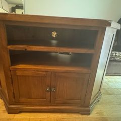 Solid wood tv stand
